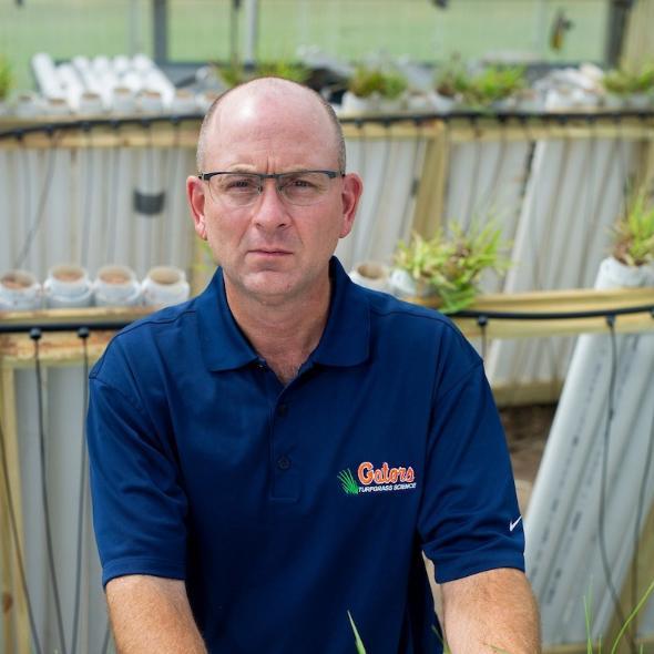 Headshot photo of Dr. J. Bryan Unruh